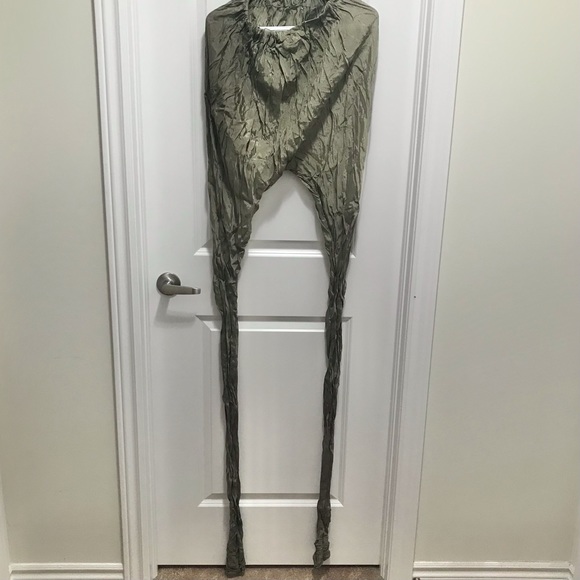 Formal Pakistani 3 Piece Maxi Dress/Churidar Pajama/Dupatta Green/Silver/Gold - Picture 14 of 16